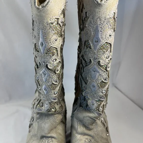 WOMEN'S WHITE GLITTERED INLAY AND CRYSTALS SNIP COWBOY BOOT 9M - Picture 8 of 16